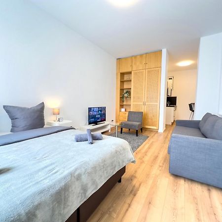 Moderne Wohnung Im Zentrum Der Altstadt - Altbau Flair, Wlan インゴルシュタット エクステリア 写真